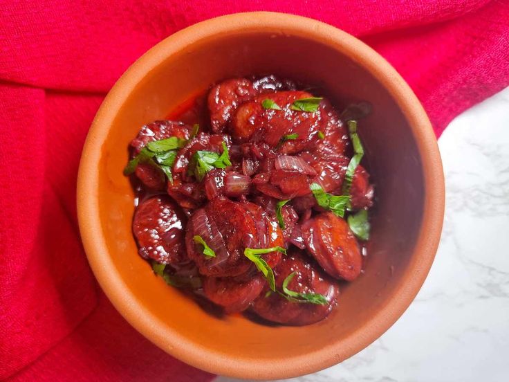 Paradicsomos chorizo