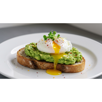 Avokádós pirítós tojással, tört fűszerpaprikával ízesítve
